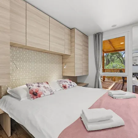Luxury Mobile Holiday home *
